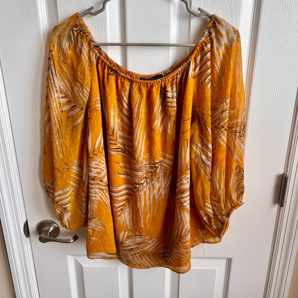 White House Black Market‎ Blouse Off Shoulder Palm Print Flowy Top XL